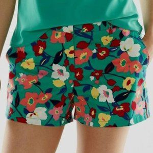 ELLE Chino Green Floral Print Shorts Size 6 Colorful Fun Casual Golf Tennis
